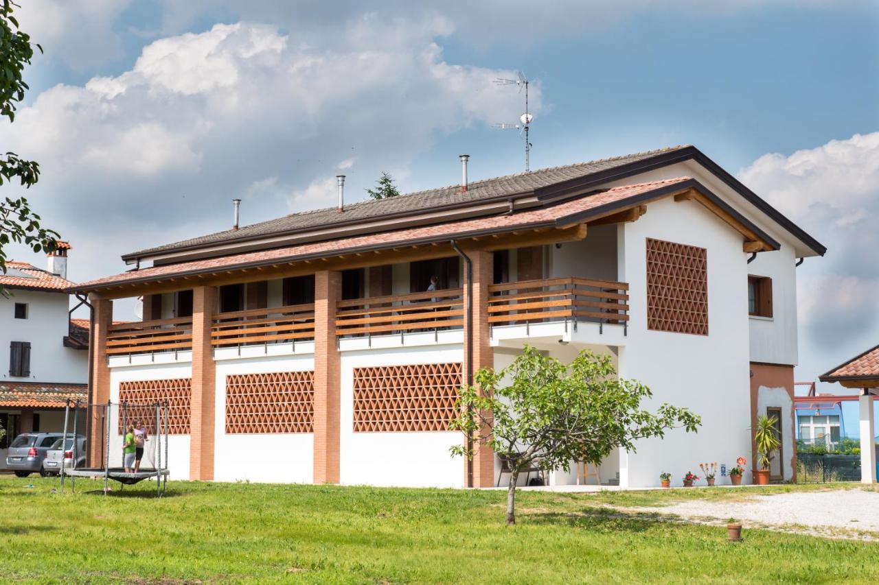 Albergo Diffuso Magredi Vivaro Екстер'єр фото