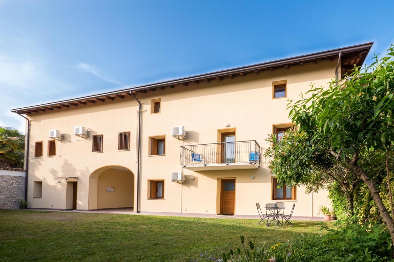 Albergo Diffuso Magredi Vivaro Екстер'єр фото